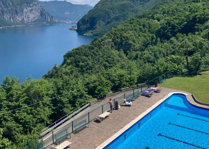 Kosmopolitan Daire Valbrona